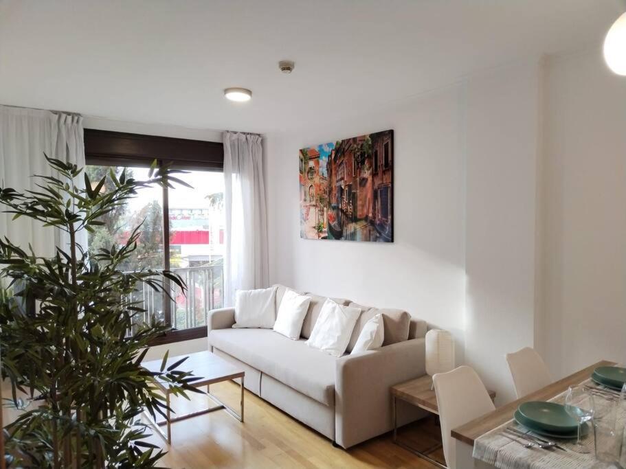 Apartamento Amplio, Luminoso Y Confortable Cc Мадрид Екстериор снимка